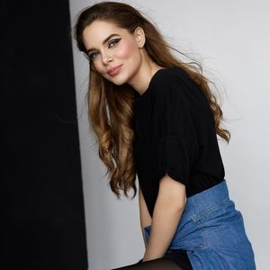 Meet your Posher, Katelyn